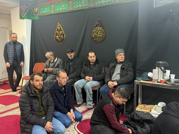 Raporta Wêneyan | Merasîma  şehadeta Hazretê Fatîma Zahra (S.X) li Husêniyeya Ehlê Beytê (S.X) ya li Almanya hatiye birêvebirin.