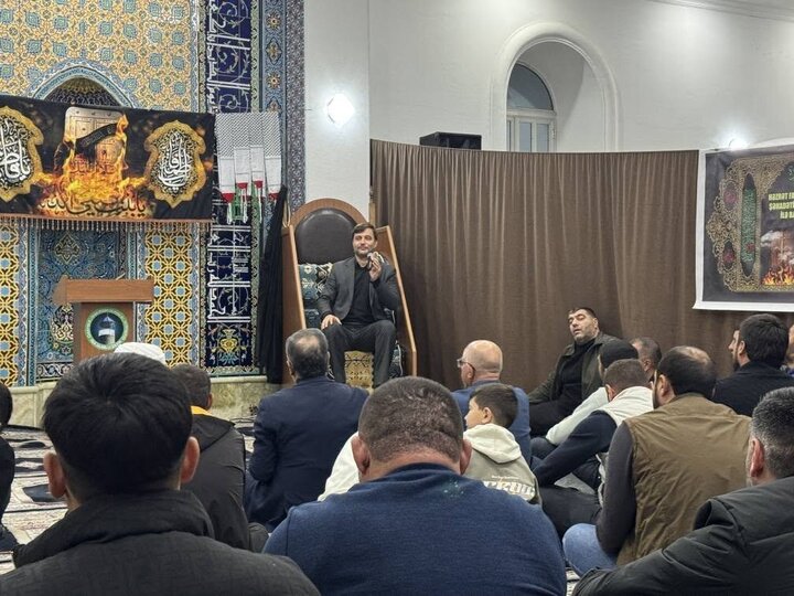 تقرير مصور/ مجلس عزاء استشهاد السيدة فاطمة الزهراء (ع) في مسجد الإمام الحسن (ع) بمدينة مارنولي الجورجية