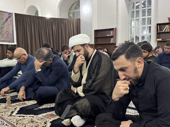 تقرير مصور/ مجلس عزاء استشهاد السيدة فاطمة الزهراء (ع) في مسجد الإمام الحسن (ع) بمدينة مارنولي الجورجية