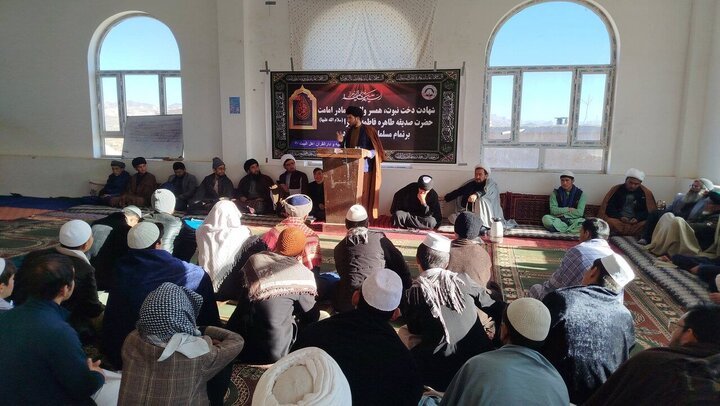 عکس خبری | برگزاری مراسم سوگواری ایام فاطمیه در استان دایکندی افغانستان