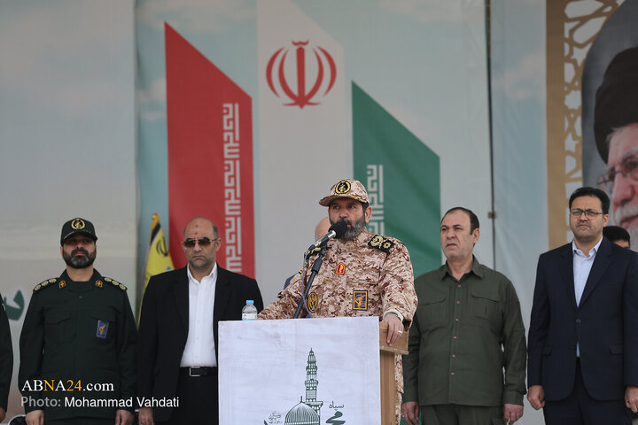 Foto / Tahran'da Basiç Güçlerinin Büyük Güç Gösterisi Manevrası