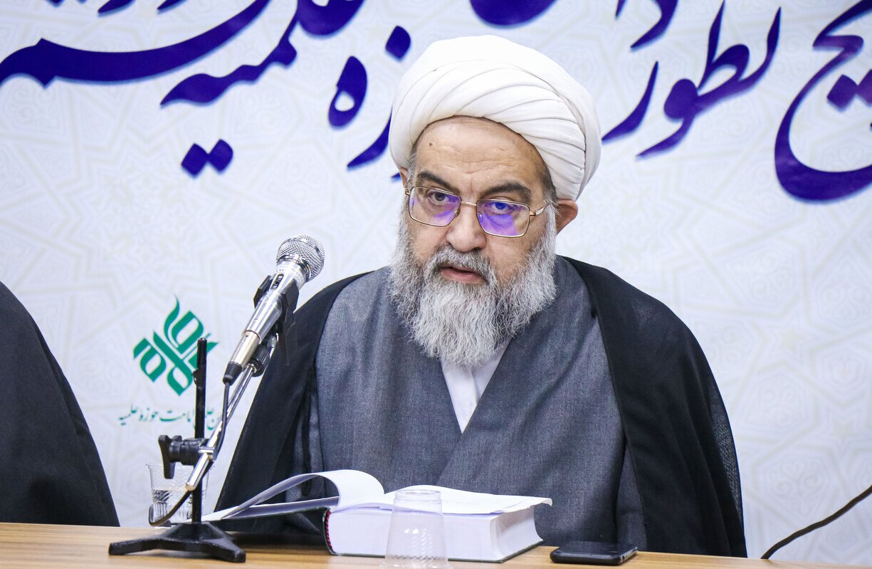 علم کلام برخلاف فقه، جریانی کاملا درون زا از دل حوزه علمیه قم است