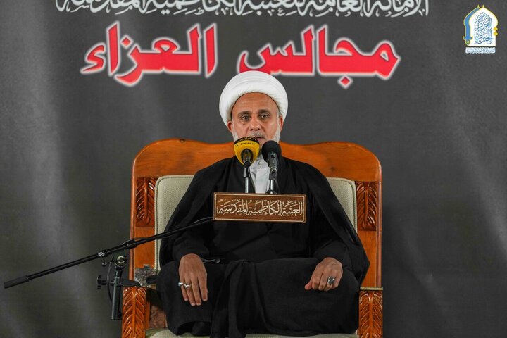 Informe fotográfico | Kadhimiya Holy Shrine acoge funeral simbólico de la Excelencia Fátima al-Zahra (la paz sea con ella)