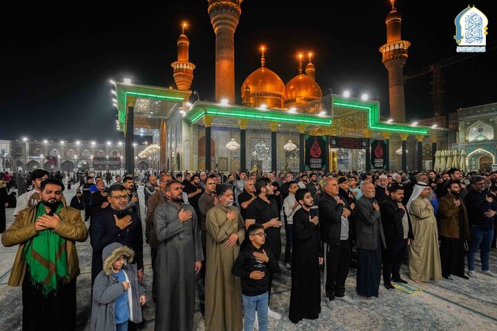 Informe fotográfico | Kadhimiya Holy Shrine acoge funeral simbólico de la Excelencia Fátima al-Zahra (la paz sea con ella)