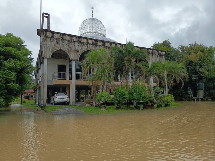 ထိုင်းနိုင်ငံ တောင်ပိုင်း ဆတွန်း ခရိုင်ရှိ  အေမာမ် ရေဇာ (အ.စ) မတ်စ်ဂျစ်ဒ် ၏ အခြေအနေ  ။ ။ Photos