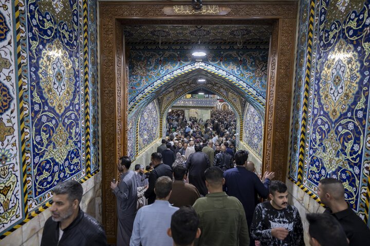Informe fotográfico | Conmemoración de la Noche del Viernes en el Santuario Sagrado de Hazrat Abbas (la paz sea con él)