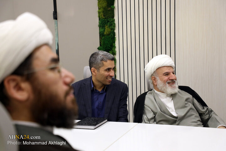 Photos: Acting President of University of Religions and Denominations visits ABNA News Agency