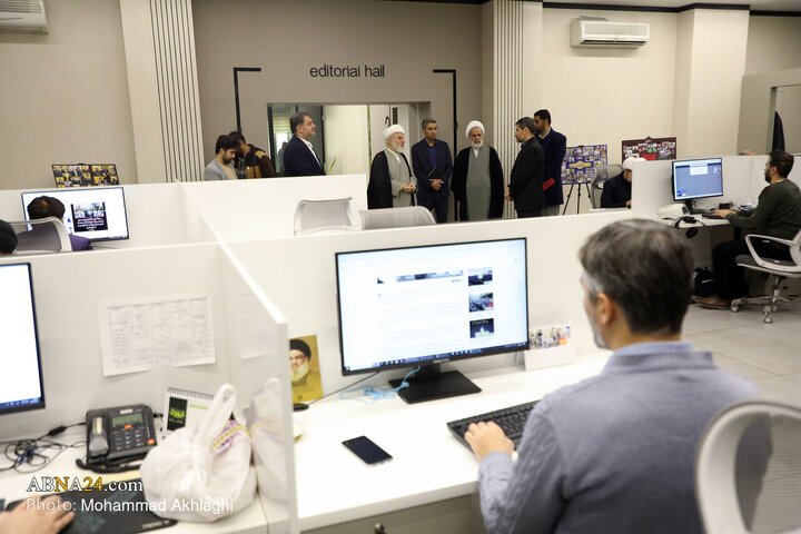 Photos: Acting President of University of Religions and Denominations visits ABNA News Agency