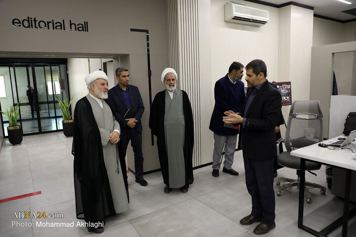Photos: Acting President of University of Religions and Denominations visits ABNA News Agency