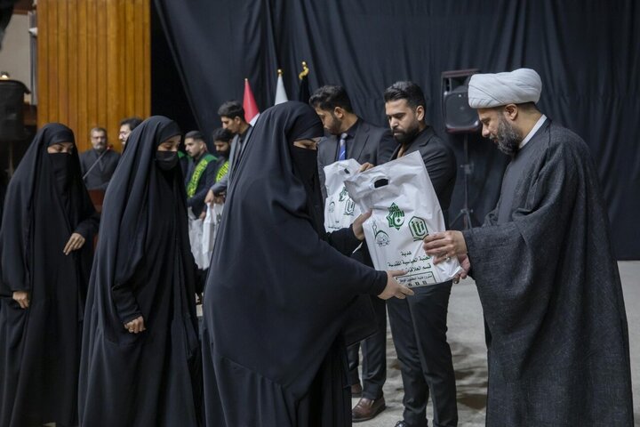 تقرير مصور/ العتبة العباسية المقدسة تكرّم 1500 طالبة ترتدي العباءة الفاطمية