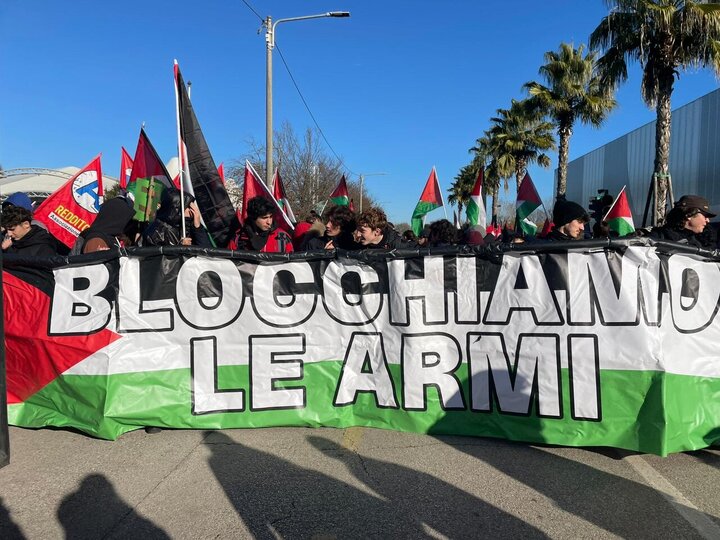 Informe fotográfico | Las protestas pro-Palestina paralizan Italia y alteran vuelos y servicios ferroviarios