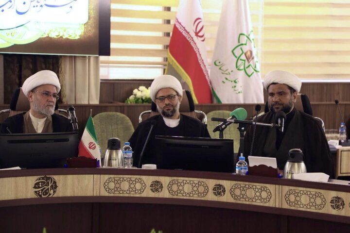 تقرير مصور/ إقامة ندوة تعريفية استعدادًا لمؤتمره العلمي حول أثر التراث البَصْري في الفكر الإنساني بمدينة مشهد