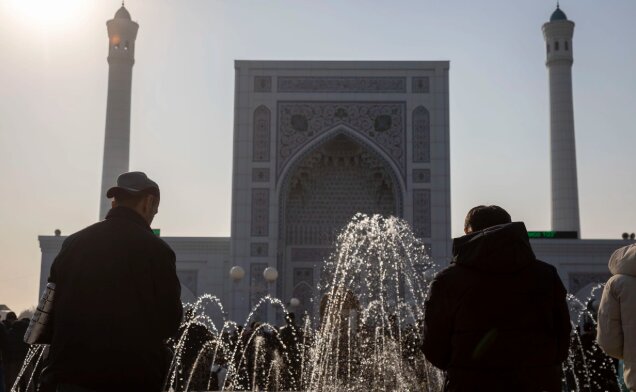 مساجد سراسر ازبکستان نماز باران اقامه کردند + تصاویر
