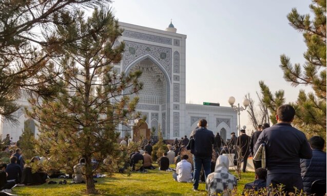 مساجد سراسر ازبکستان نماز باران اقامه کردند + تصاویر