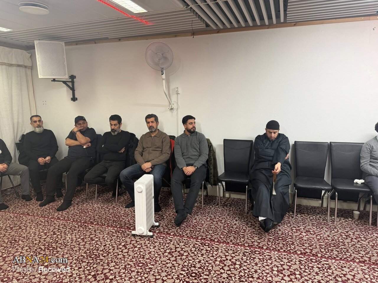 تصاویر | محفل شیعیان نروژ در مرکز امام رضا(ع) به‌مناسبت شهادت حضرت زهرا(س)