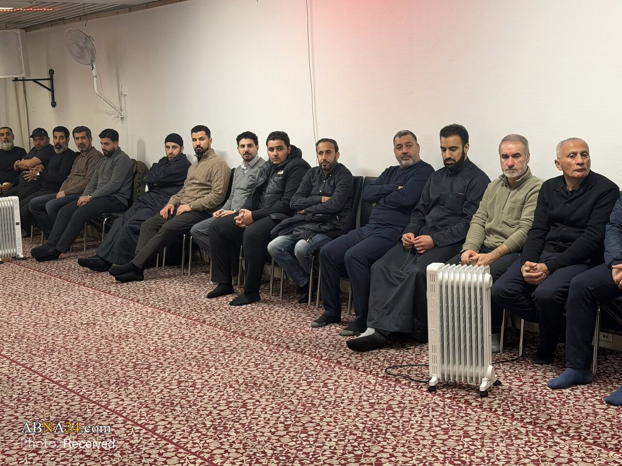 تصاویر | محفل شیعیان نروژ در مرکز امام رضا(ع) به‌مناسبت شهادت حضرت زهرا(س)