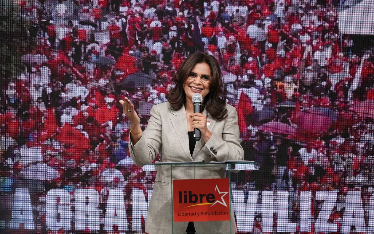 Honduras vota entre la izquierda soberanista y la injerencia abierta de Trump en favor de la derecha