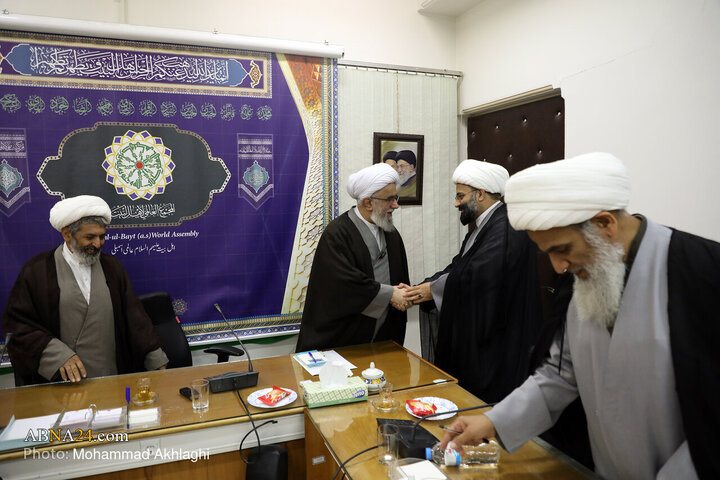 Photos: Organizers of National Conference Honoring Ayatollah Yazdi meet with Secretary-General of AhlulBayt World Assembly