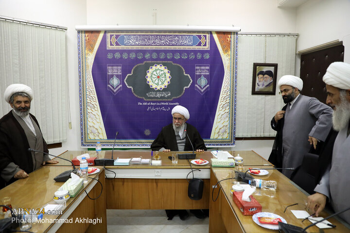 Photos: Organizers of National Conference Honoring Ayatollah Yazdi meet with Secretary-General of AhlulBayt World Assembly