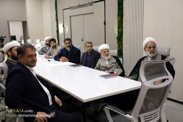 Foto / Dinler ve Mezhepler Üniversitesi Rektör Vekilinin ABNA Haber Ajansını Ziyareti