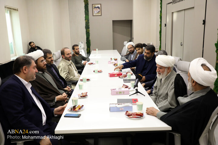 Foto / Dinler ve Mezhepler Üniversitesi Rektör Vekilinin ABNA Haber Ajansını Ziyareti