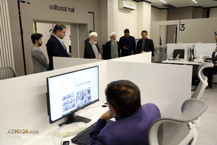 Foto / Dinler ve Mezhepler Üniversitesi Rektör Vekilinin ABNA Haber Ajansını Ziyareti