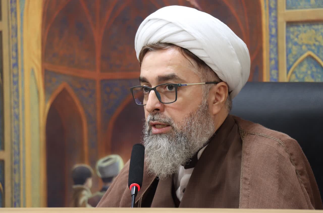 آغاز نخستین دوره توانمندسازی ائمه جمعه و امامان محله استان قزوین در قالب طرح محراب + تصاویر