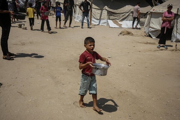 UNICEF warns Gaza children face deadly malnutrition, winter diseases
