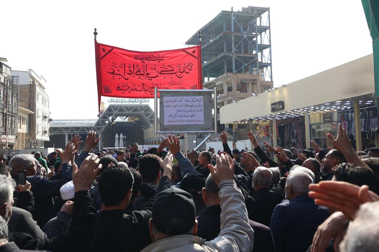 Procession of people of Karbala commemorates martyrdom of Lady Fatima Najaf Ashraf (+Photos)