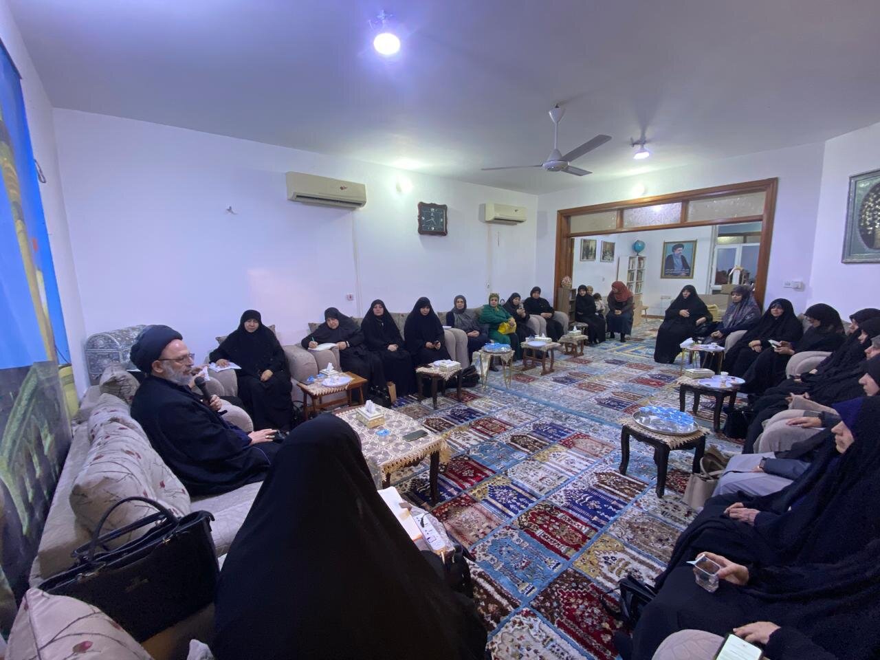 تحت عنوان "دور المرأة في المجتمع"..فضل الله: للمرأة دورها الرسالي والانساني في صناعة مستقبل الأمة