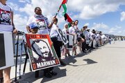 South African Activists Create Human Chain for Palestine