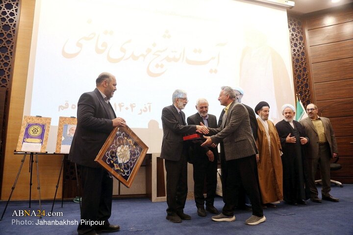 مراسم بزرگداشت آیت‌الله قاضی در قم