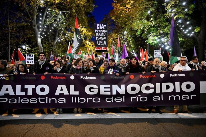 Informe fotográfico |Manifestación en Madrid condena el plan colonial de Trump y Netanyahu contra Gaza