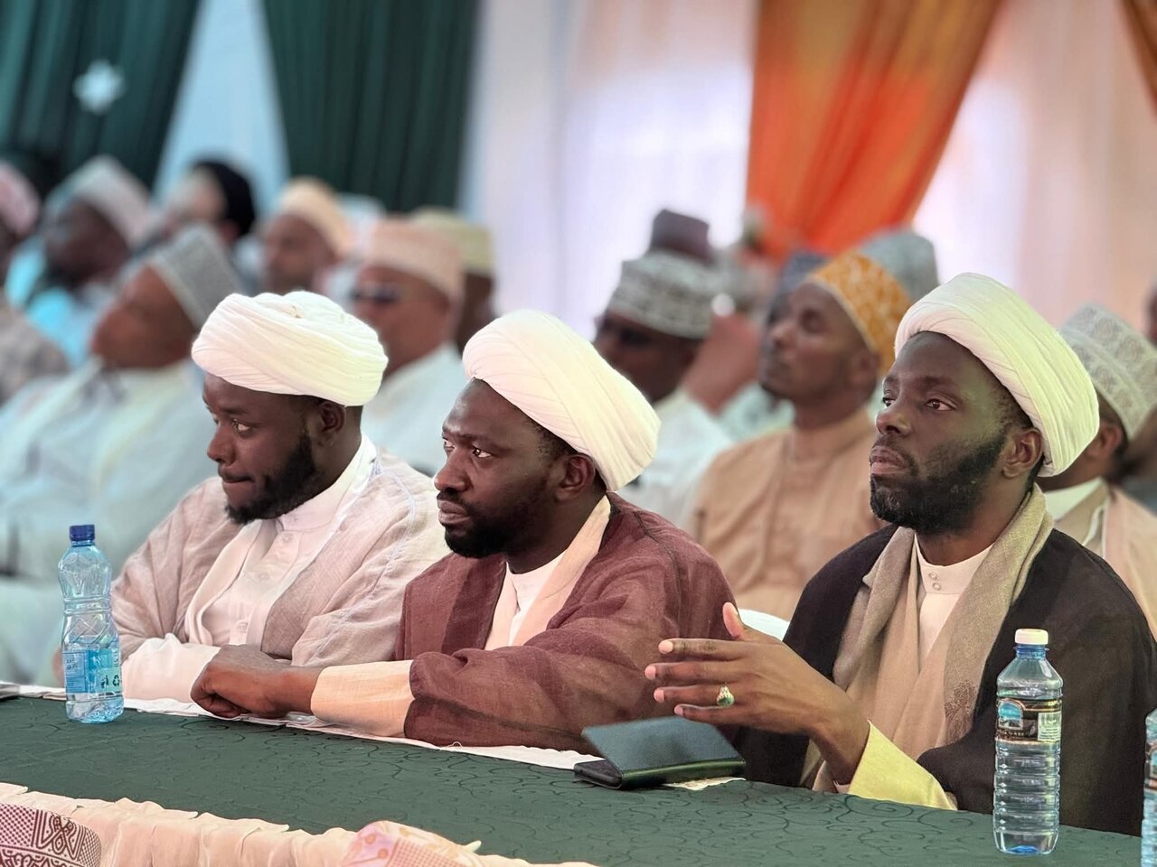 Rehma ya Mtume (saww) Yawakutanisha na kuwaunganisha Waislamu Mjini Nakuru | Ni Maulid Adhimu Iliyowavutia Waumini kutoka Kenya na Tanzania +Picha