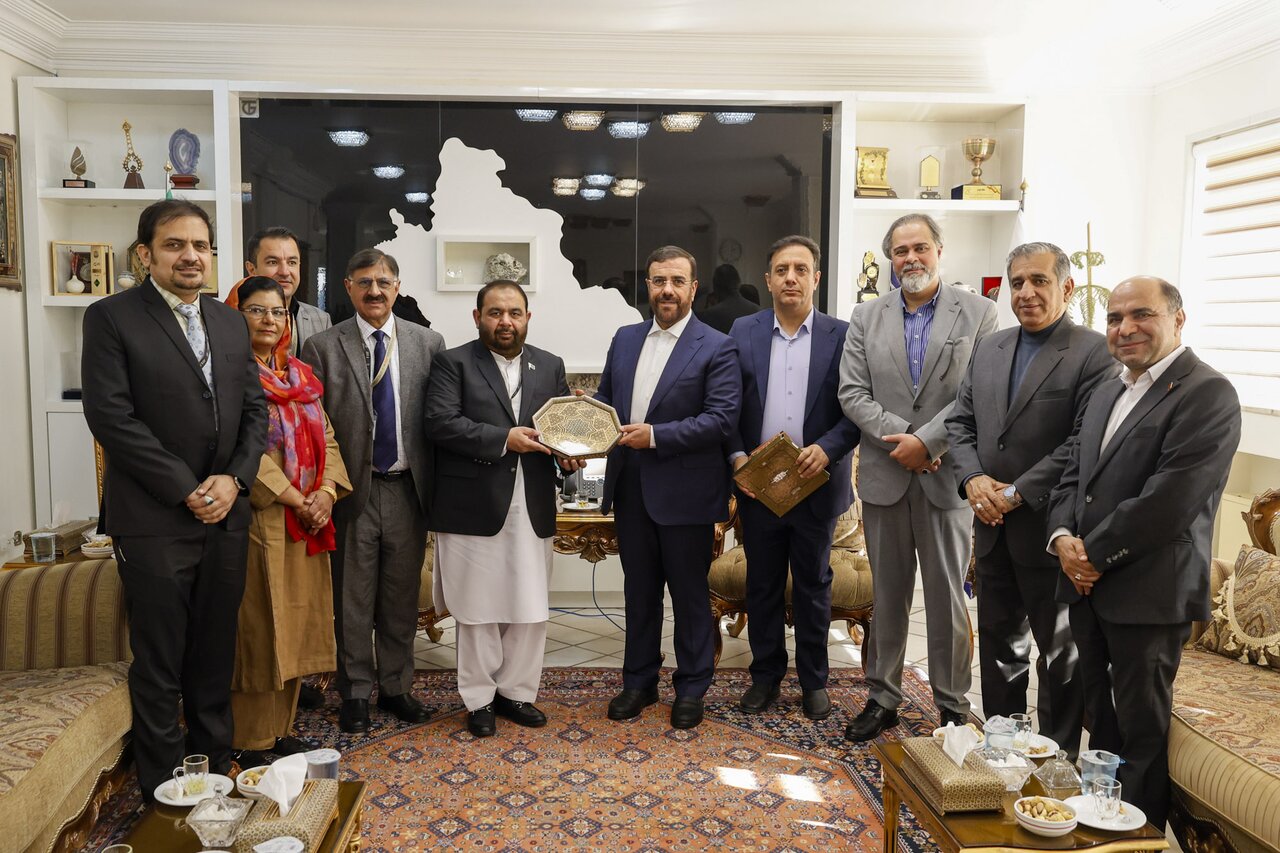 شیراز اور لاہور کی دوستی، ثقافتی اور سیاحتی تعاون کو بڑھانے پر اتفاق