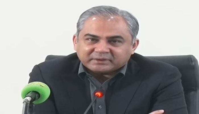 تینوں صوبوں سے افغان شہریوں کو نکالا جا رہا ہے، لیکن کے پی میں تحفظ دیا جارہا ہے: محسن نقوی