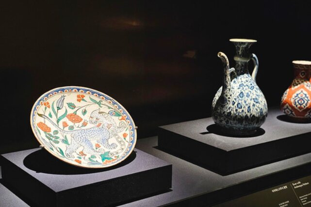 首尔伊斯兰艺术画廊在韩国媒体引热议 / 伊朗作品引人注目 + 图片