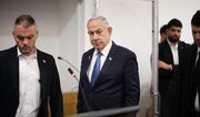 Netanyahu Yolsuzluk Davasında Af İstedi, Göstericiler Mahkeme Önünde Hapis Ceza Talep Etti