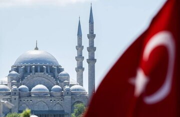 “Hişyariya fermî ya Enqereyê ji bo Ukraynayê derbarê êrişên deryayî yên li dijî tankereke petrolê ya Rûsî”