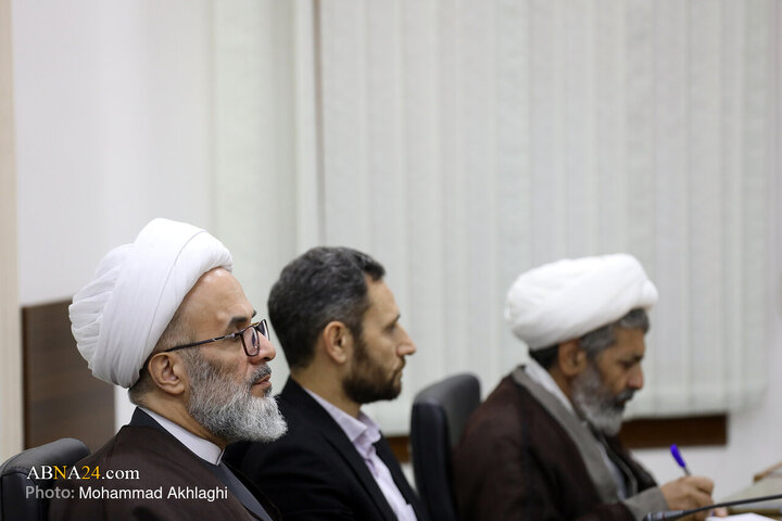 تقرير مصور/ منظمو مؤتمر إحياء ذكرى آية الله يزدي الدولي يلتقون آية الله رمضاني