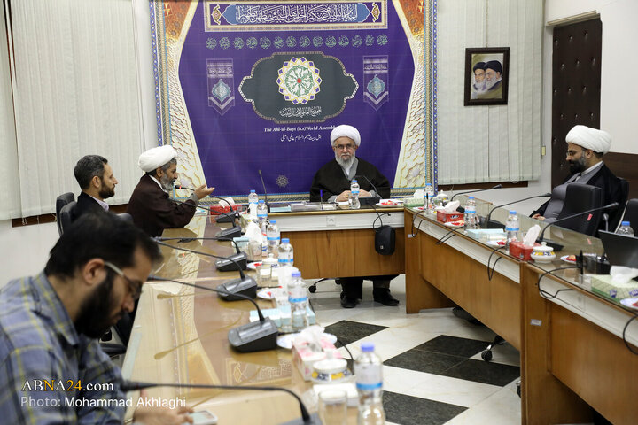 تقرير مصور/ منظمو مؤتمر إحياء ذكرى آية الله يزدي الدولي يلتقون آية الله رمضاني