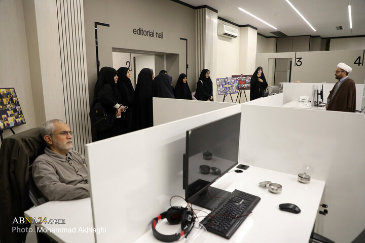 Photos: Student journalists from Qom University visit ABNA International News Agency