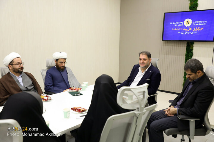 Photos: Student journalists from Qom University visit ABNA International News Agency