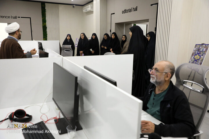 Photos: Student journalists from Qom University visit ABNA International News Agency