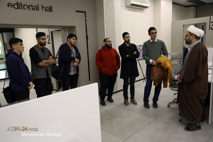 Photos: Student journalists from Qom University visit ABNA International News Agency