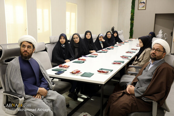 Photos: Student journalists from Qom University visit ABNA International News Agency