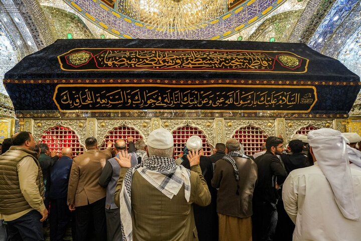 تقرير مصور/ أجواء روحانية عند مرقد أمير المؤمنين (ع) في النجف الأشرف