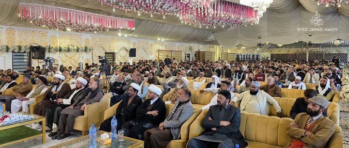 تقرير مصور/ مشاركة الشيعة والسنة في مؤتمر «اختبار الأمة في ساحة غزة» في منطقة چكوال الباكستانية