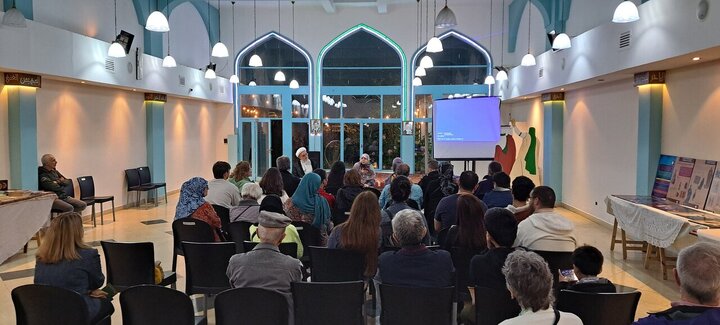 Informe fotográfico | Decenas de visitantes experimentan el Islam en la Mezquita Al-Tawhid en Buenos Aires, Argentina