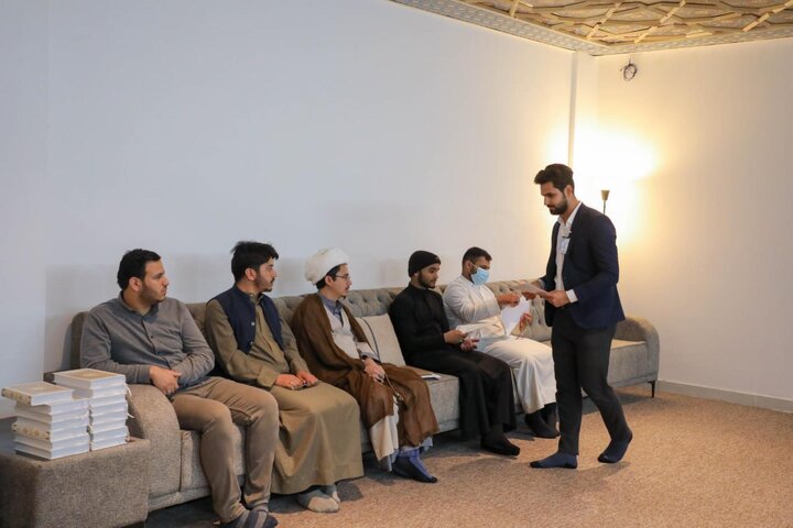 تقرير مصور/ انعقاد الدورة الحادية عشرة في تعليم أحكام التلاوة لطلبة العلوم الدينية في النجف الأشرف